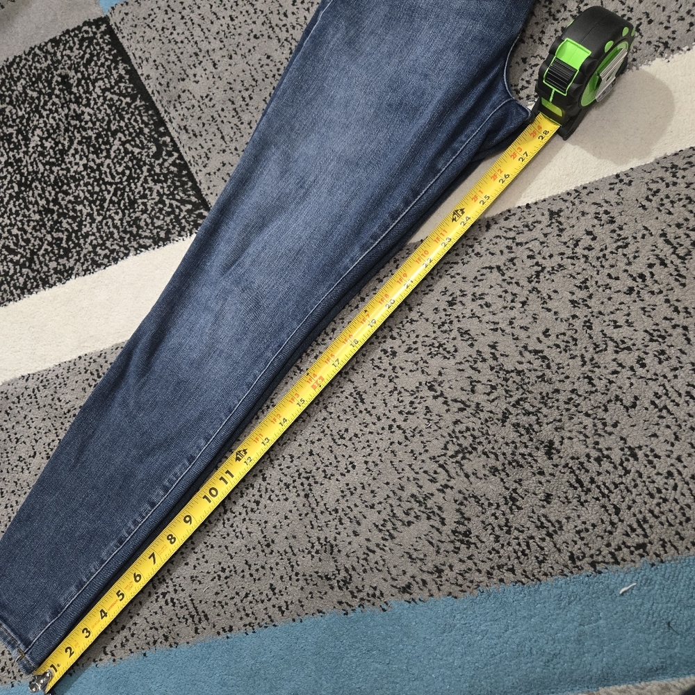 Good American Good Legs Skinny Jeans, 6/28, EUC - Picture 12 of 13